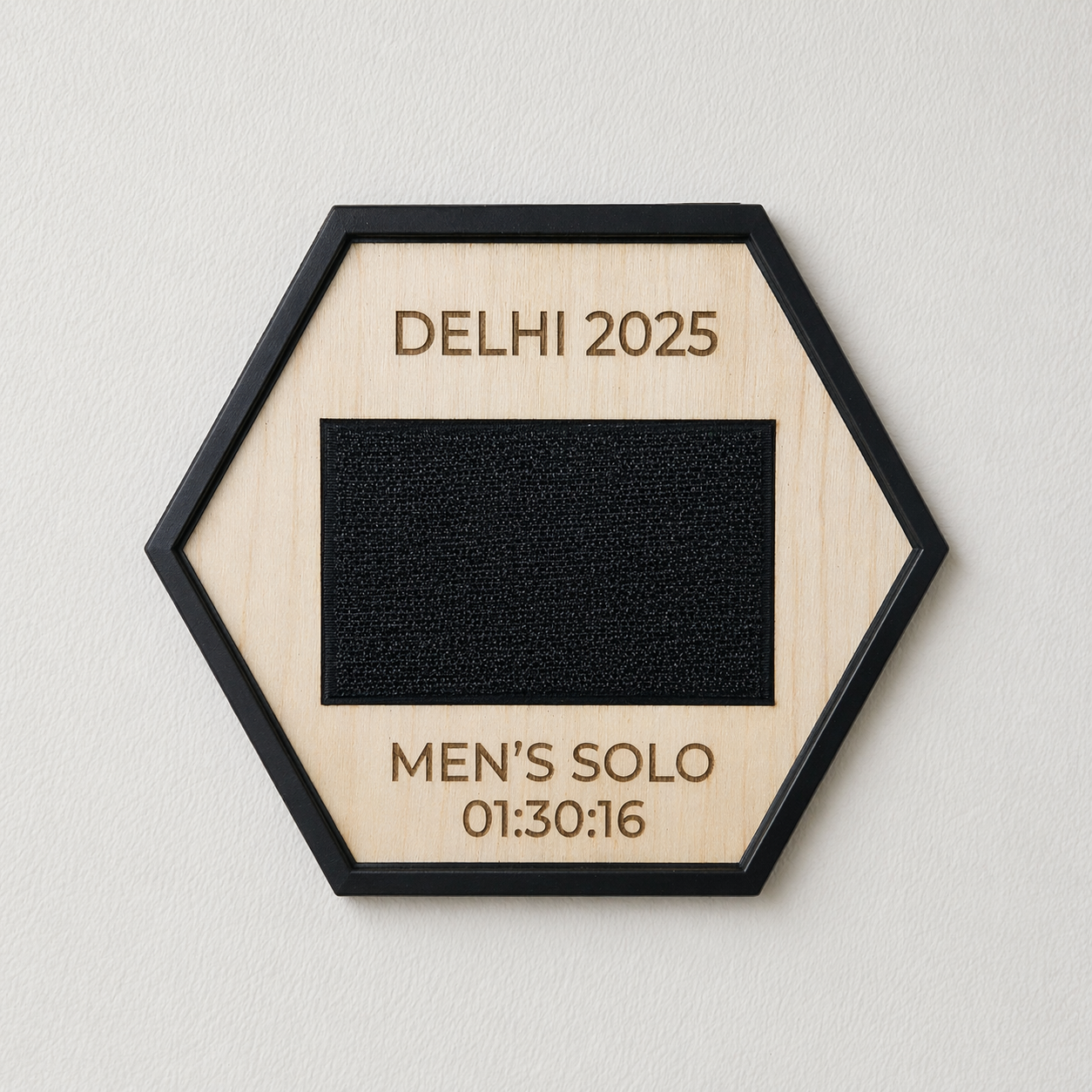HYROX Trophy Plate – Personalized Hyrox Badge Display Frame